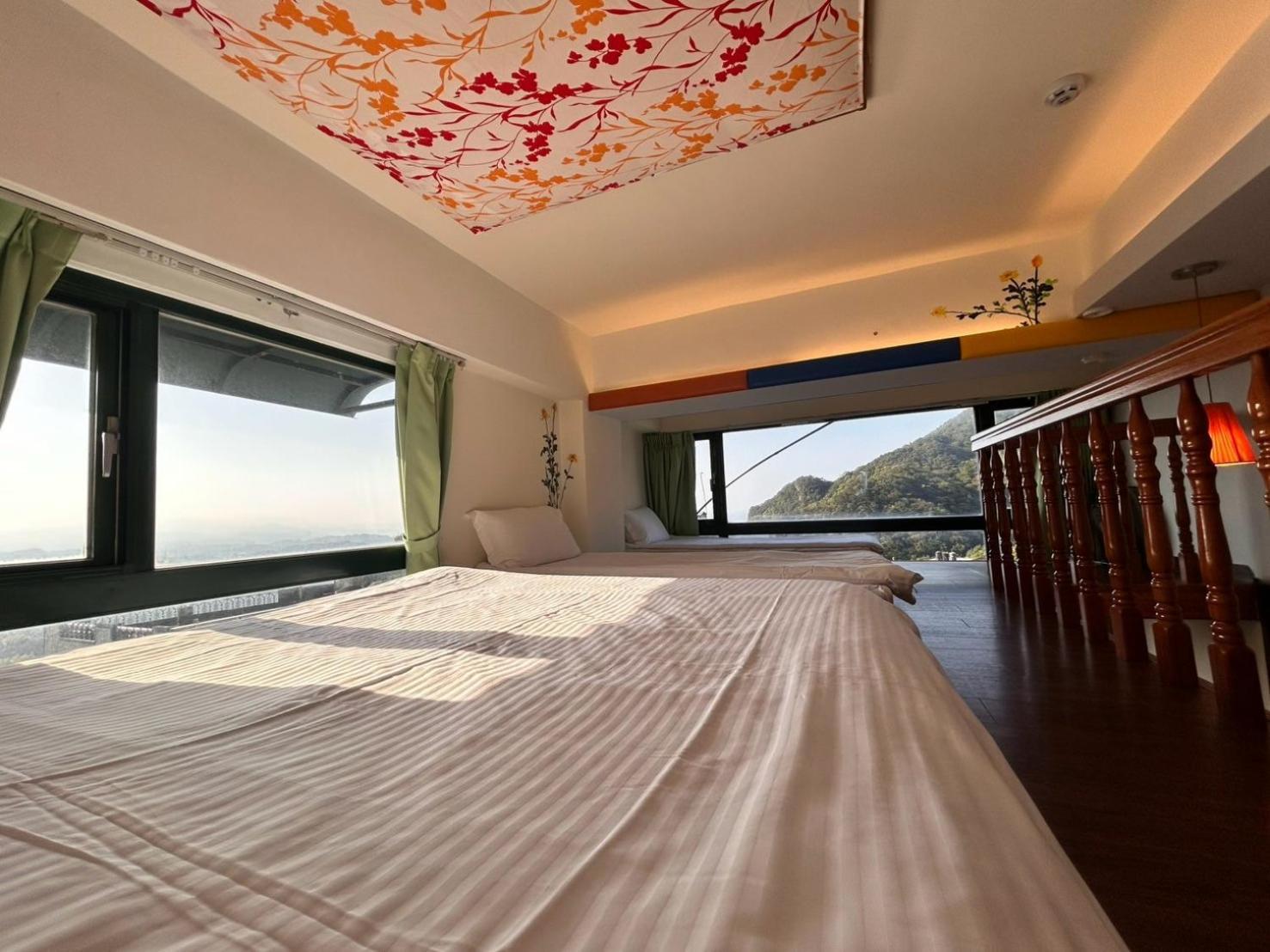 Old Street Seaview Homestay Цзюфэнь Экстерьер фото