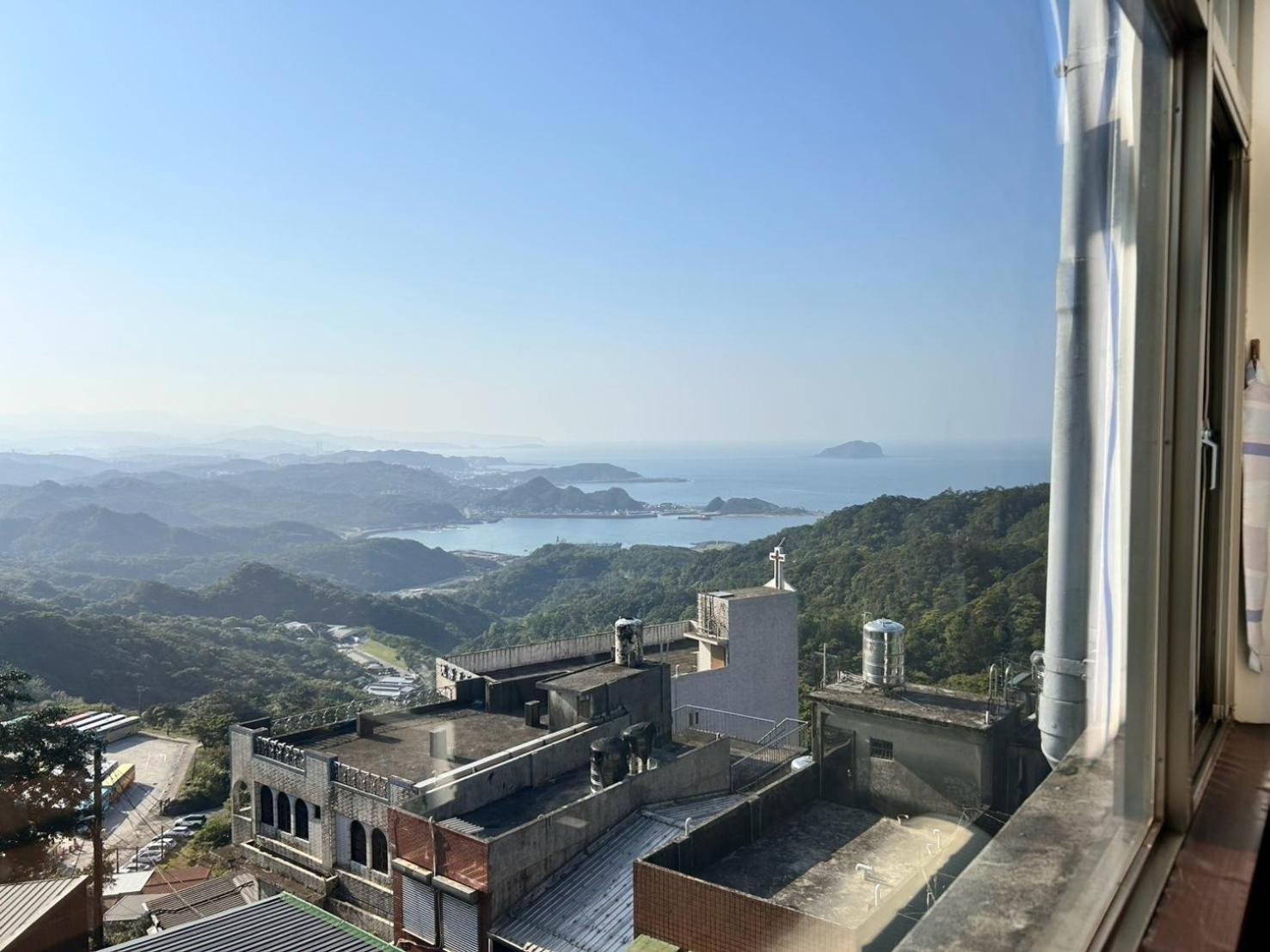 Old Street Seaview Homestay Цзюфэнь Экстерьер фото
