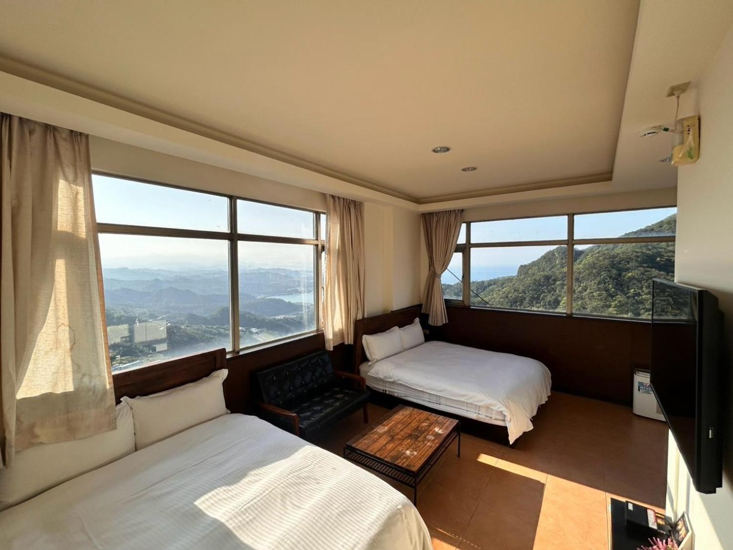 Old Street Seaview Homestay Цзюфэнь Экстерьер фото